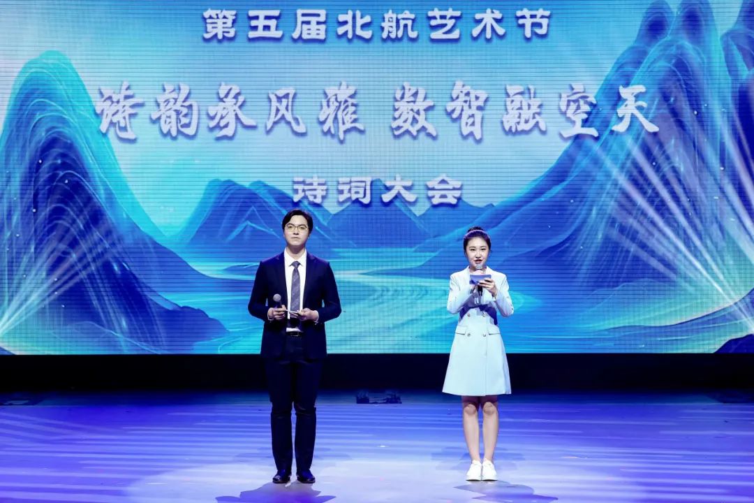 365英国上市公司