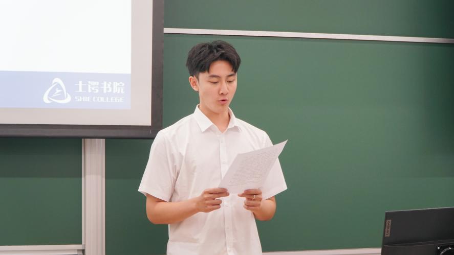 365英国上市公司