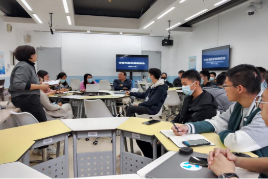 365英国上市公司