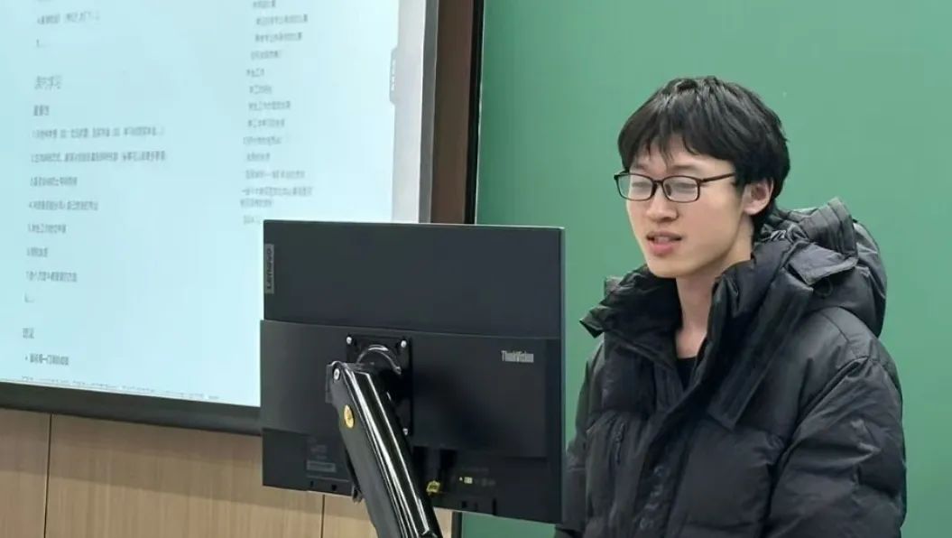 365英国上市公司