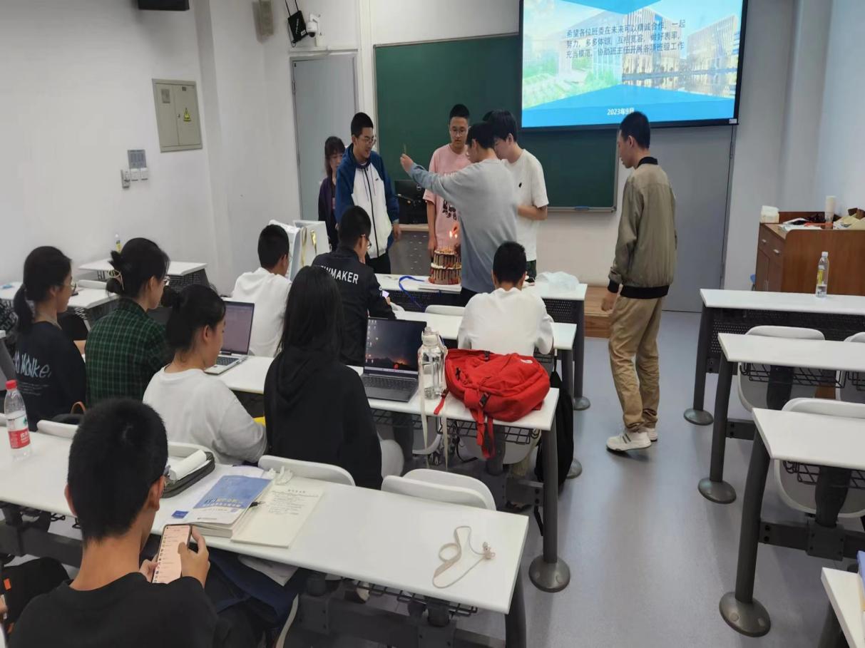 365英国上市公司