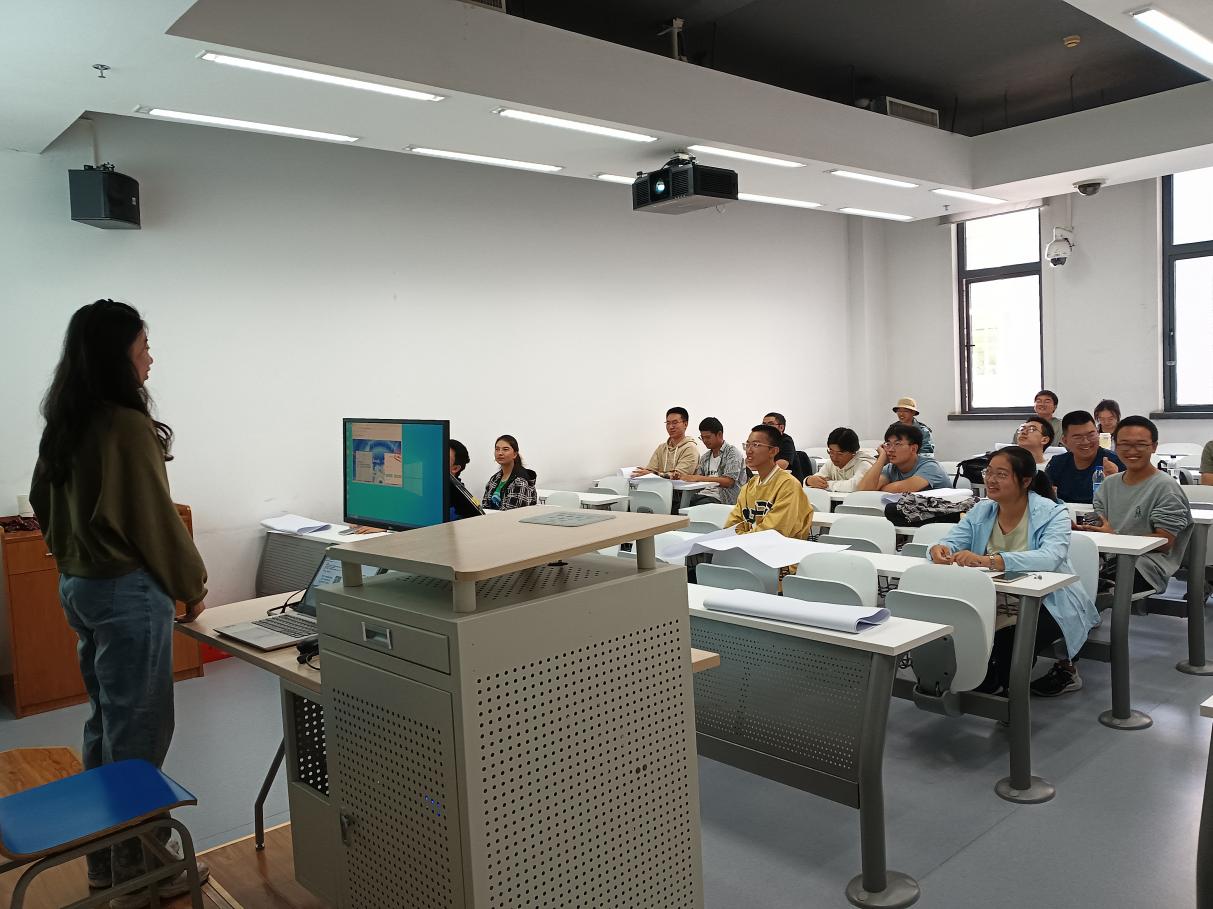 365英国上市公司