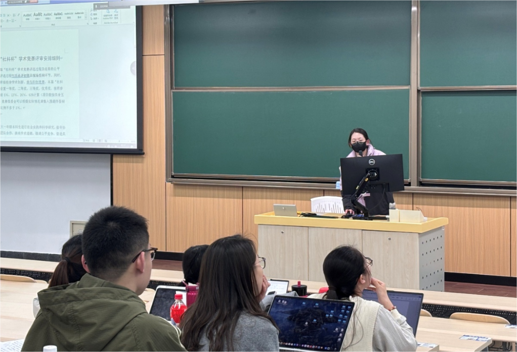 365英国上市公司