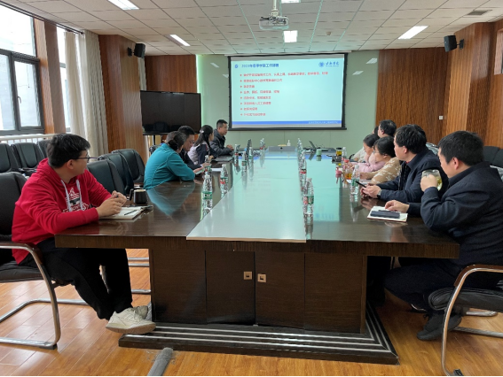 365英国上市公司