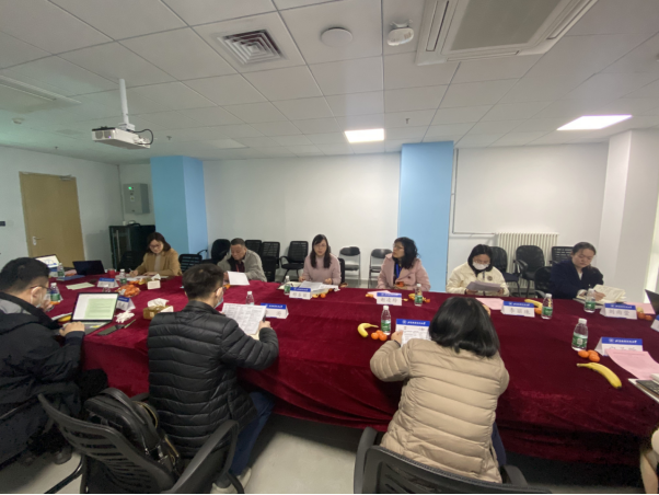 365英国上市公司