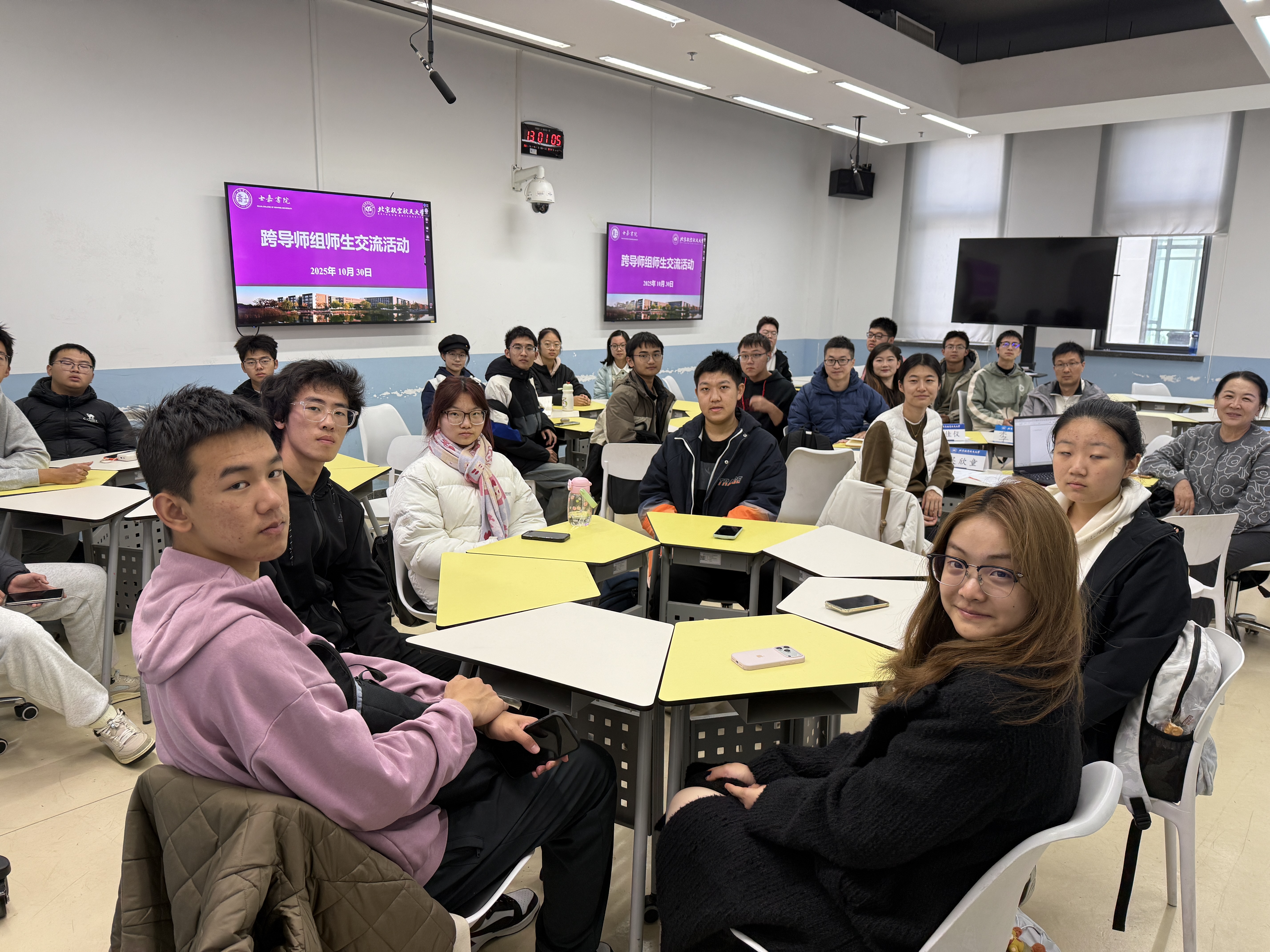 365英国上市公司