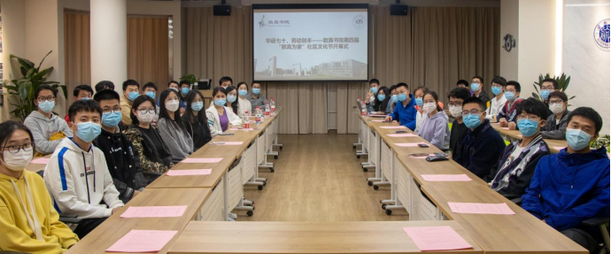 365英国上市公司