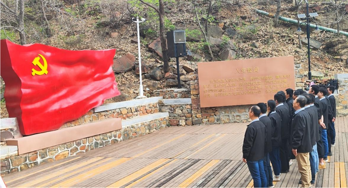 365英国上市公司