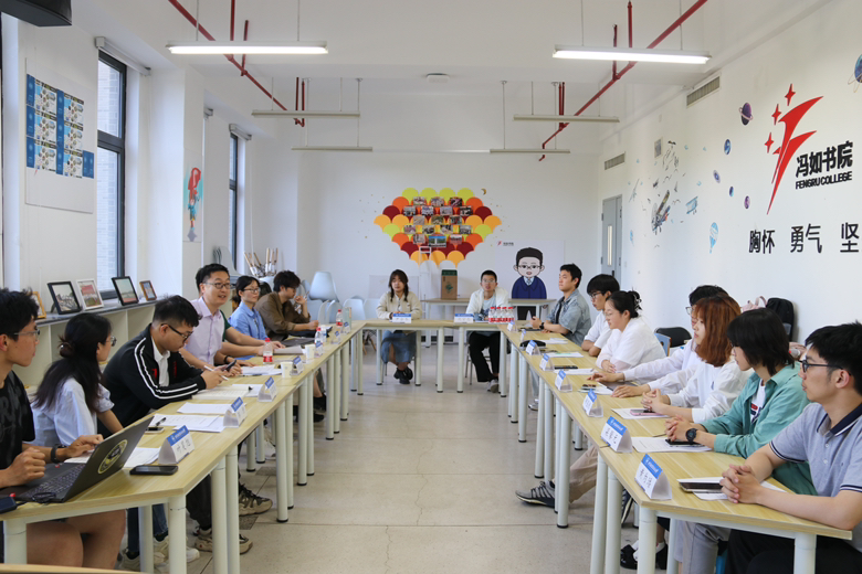 365英国上市公司