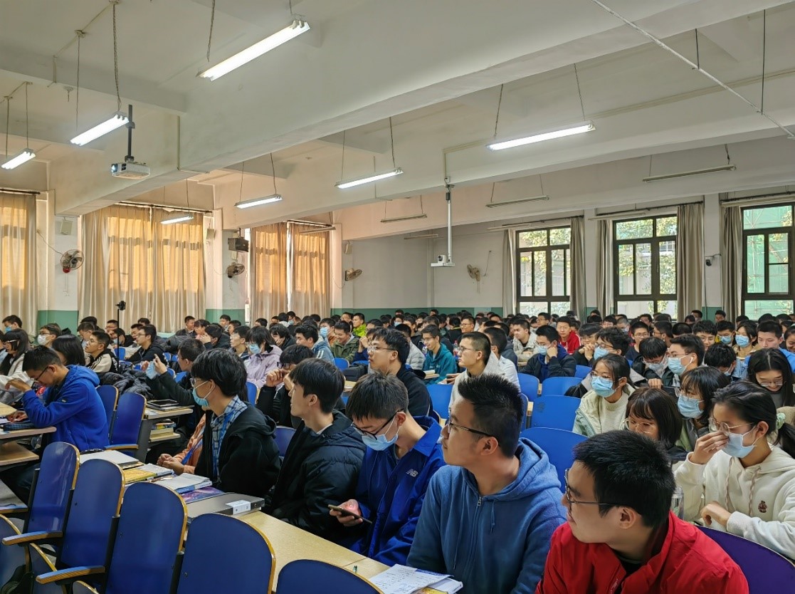 365英国上市公司