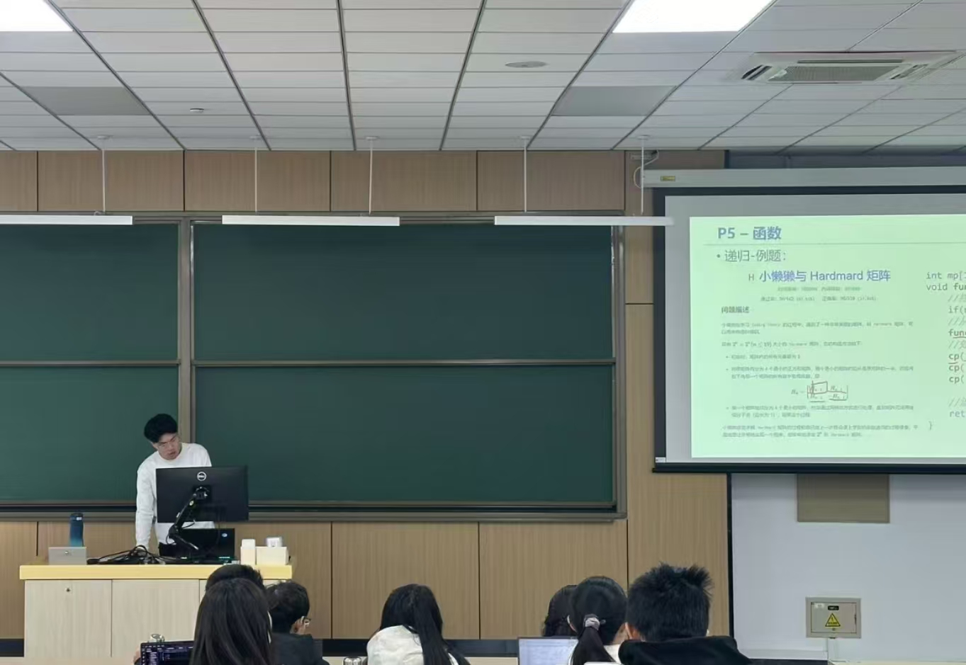 365英国上市公司