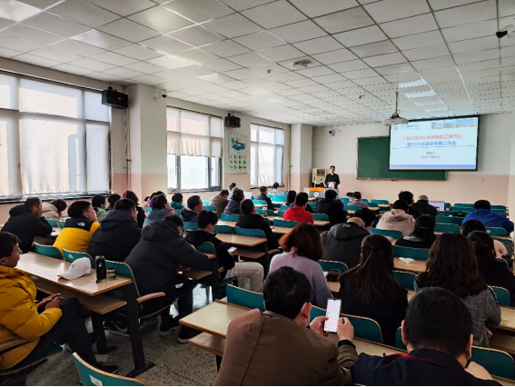 365英国上市公司