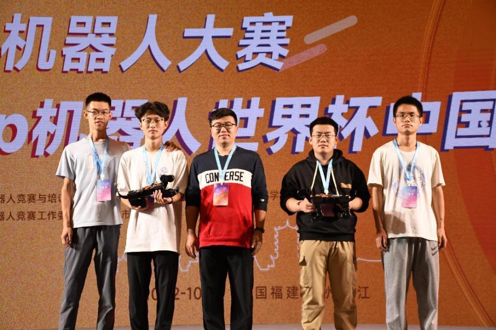 365英国上市公司