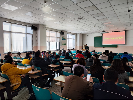 365英国上市公司