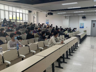 365英国上市公司