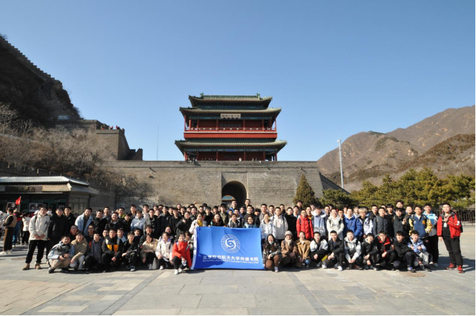 365英国上市公司