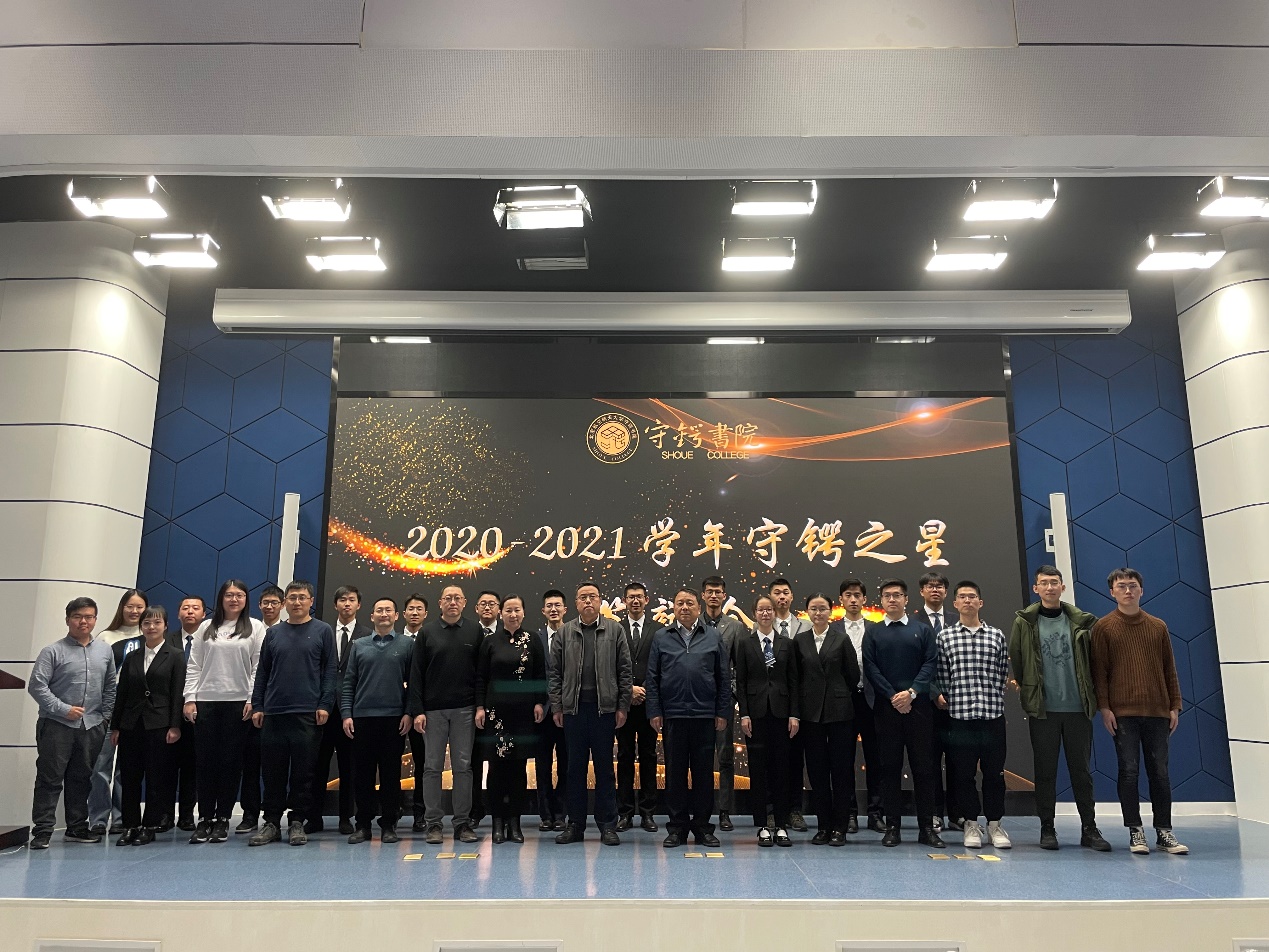 365英国上市公司