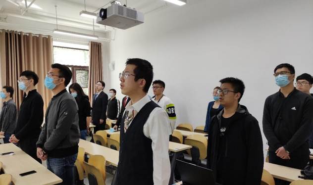 365英国上市公司