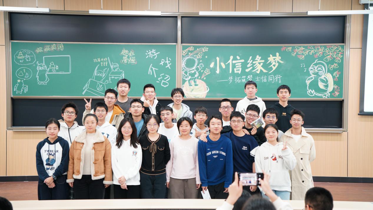 365英国上市公司