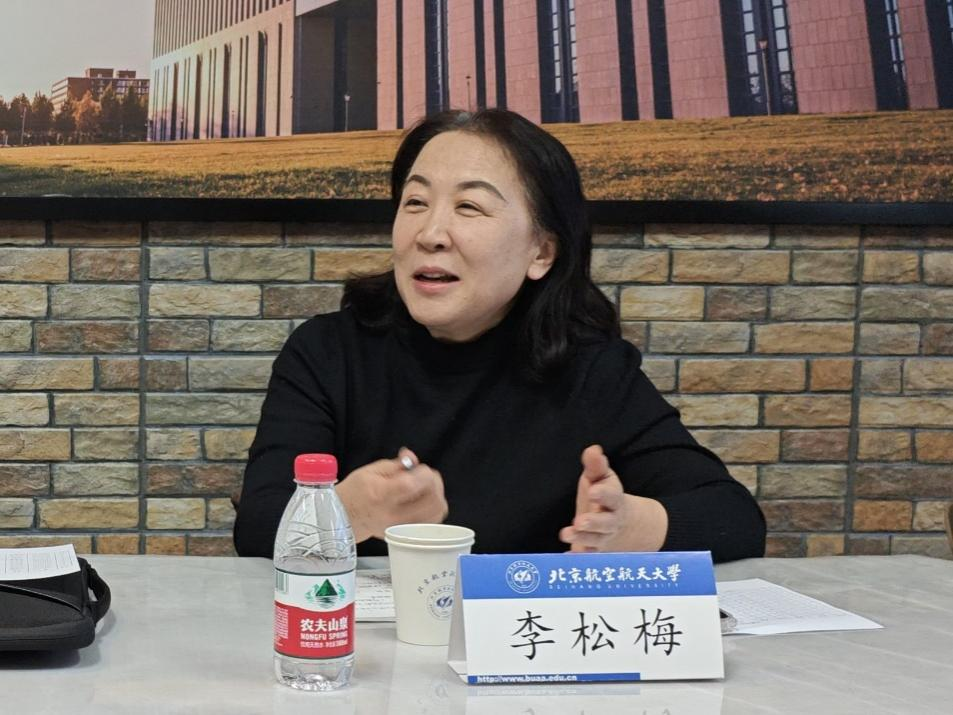 365英国上市公司