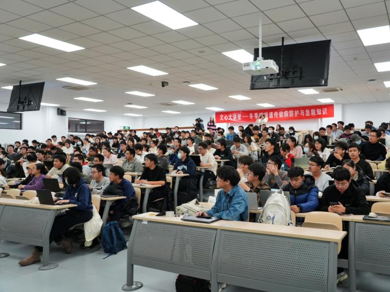 365英国上市公司