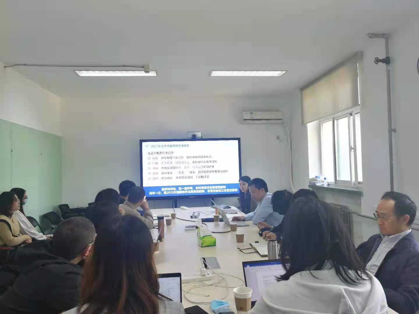 365英国上市公司