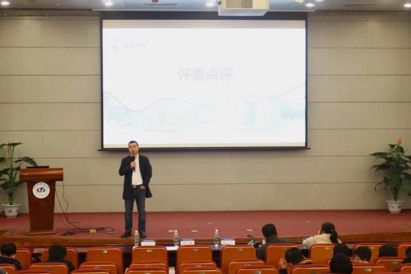 365英国上市公司