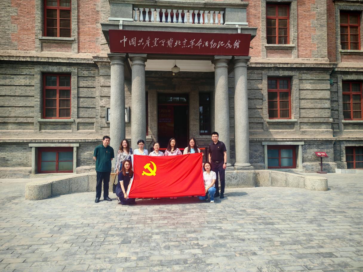 365英国上市公司