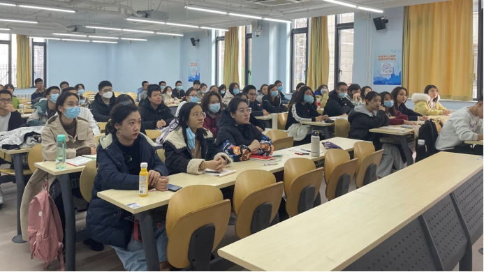 365英国上市公司