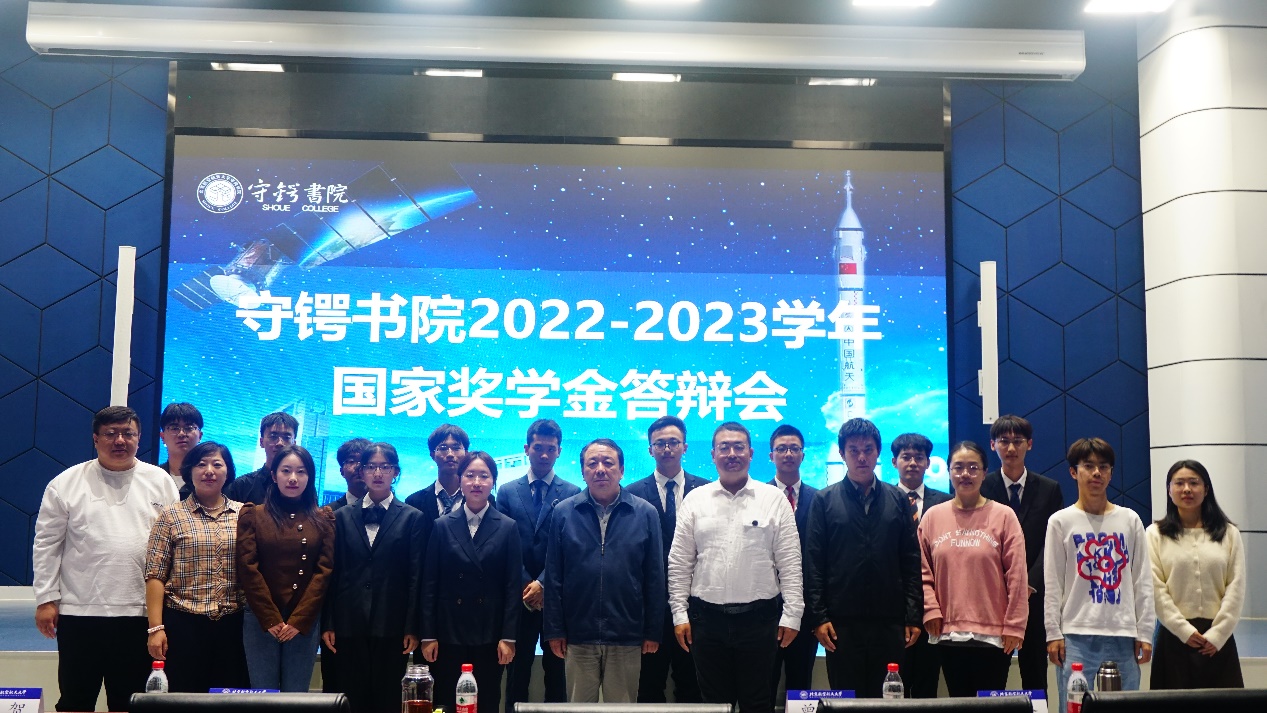 365英国上市公司