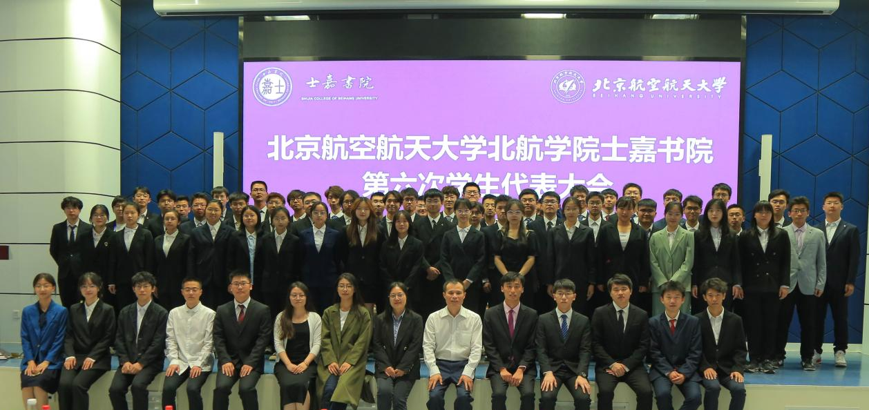 365英国上市公司