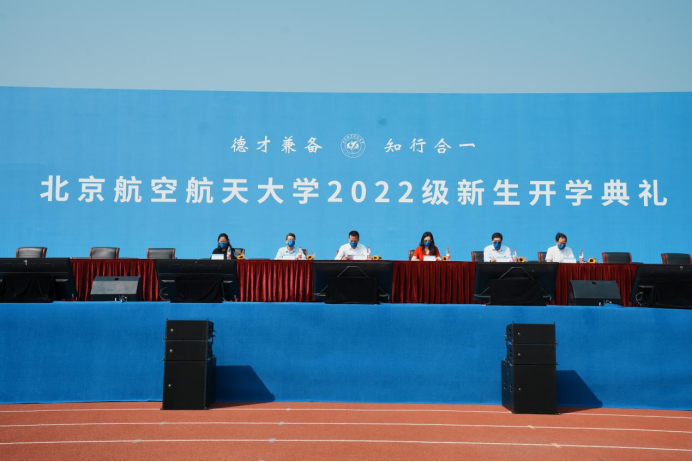 365英国上市公司