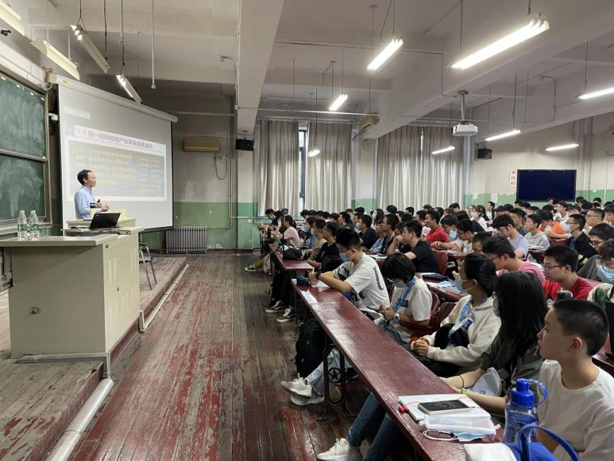 365英国上市公司