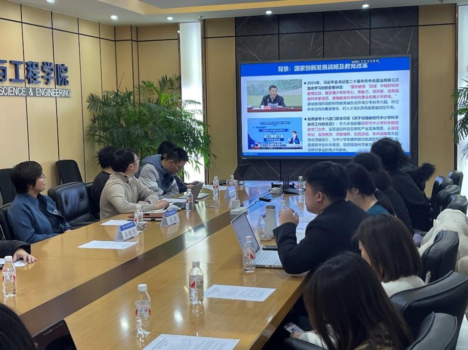 365英国上市公司