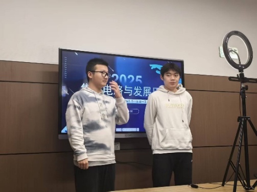 365英国上市公司