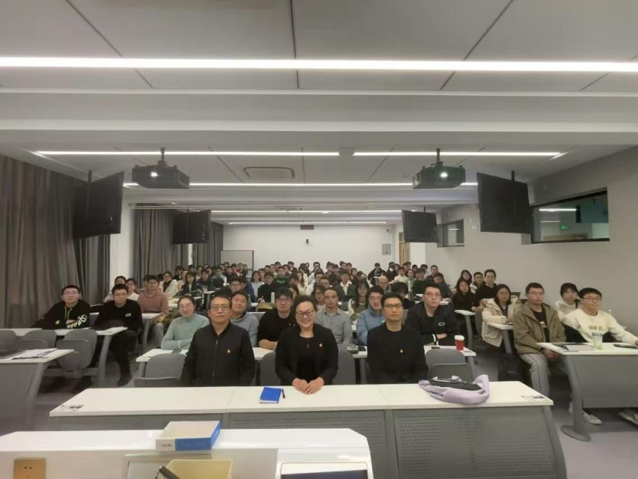 365英国上市公司