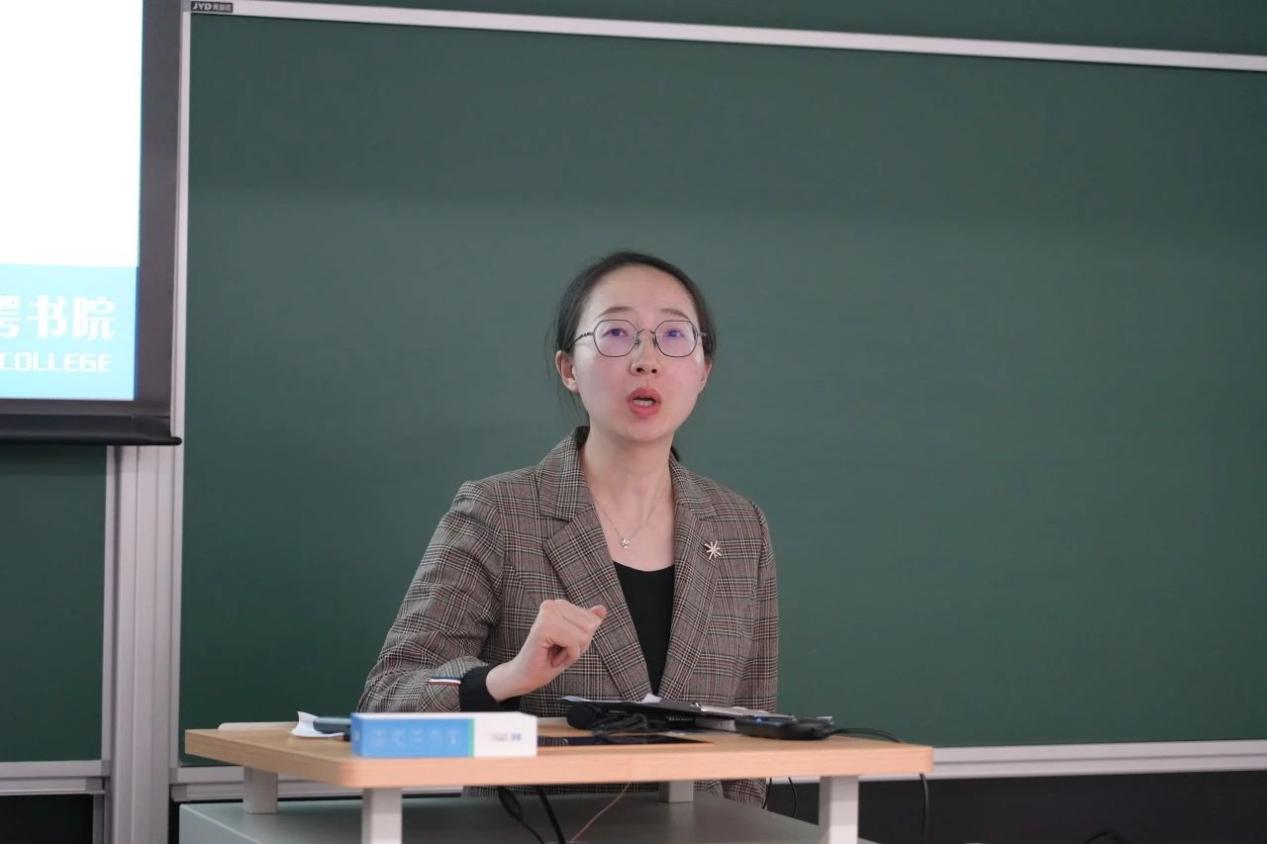 365英国上市公司