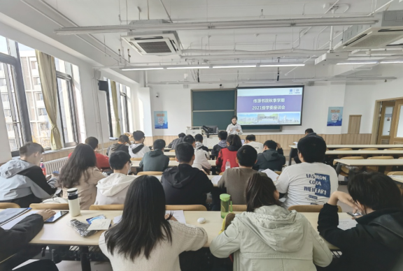 365英国上市公司