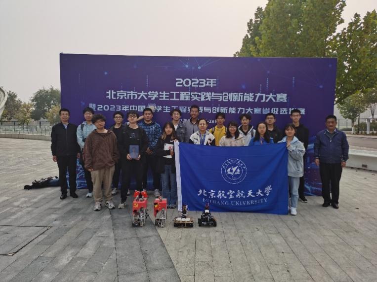 365英国上市公司