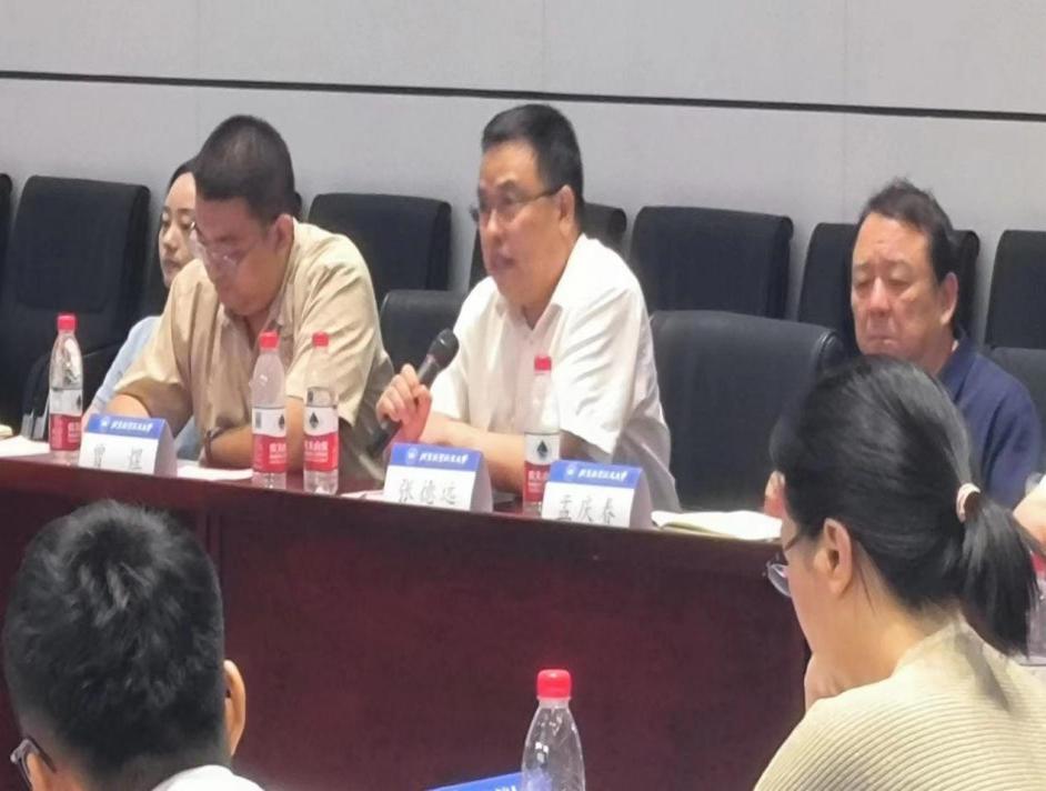 365英国上市公司