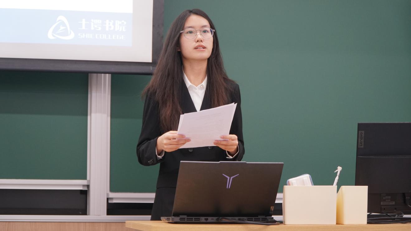 365英国上市公司