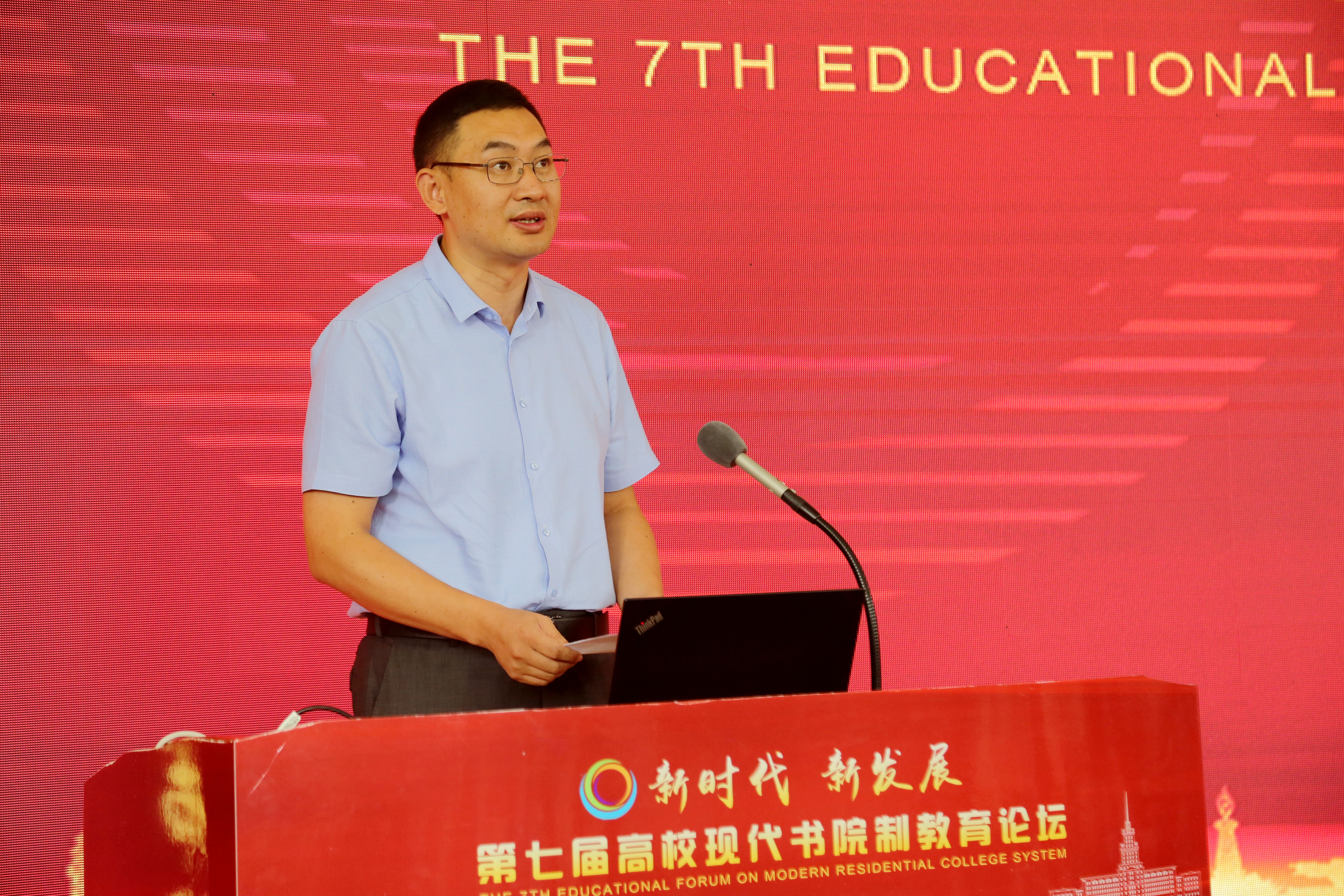 365英国上市公司