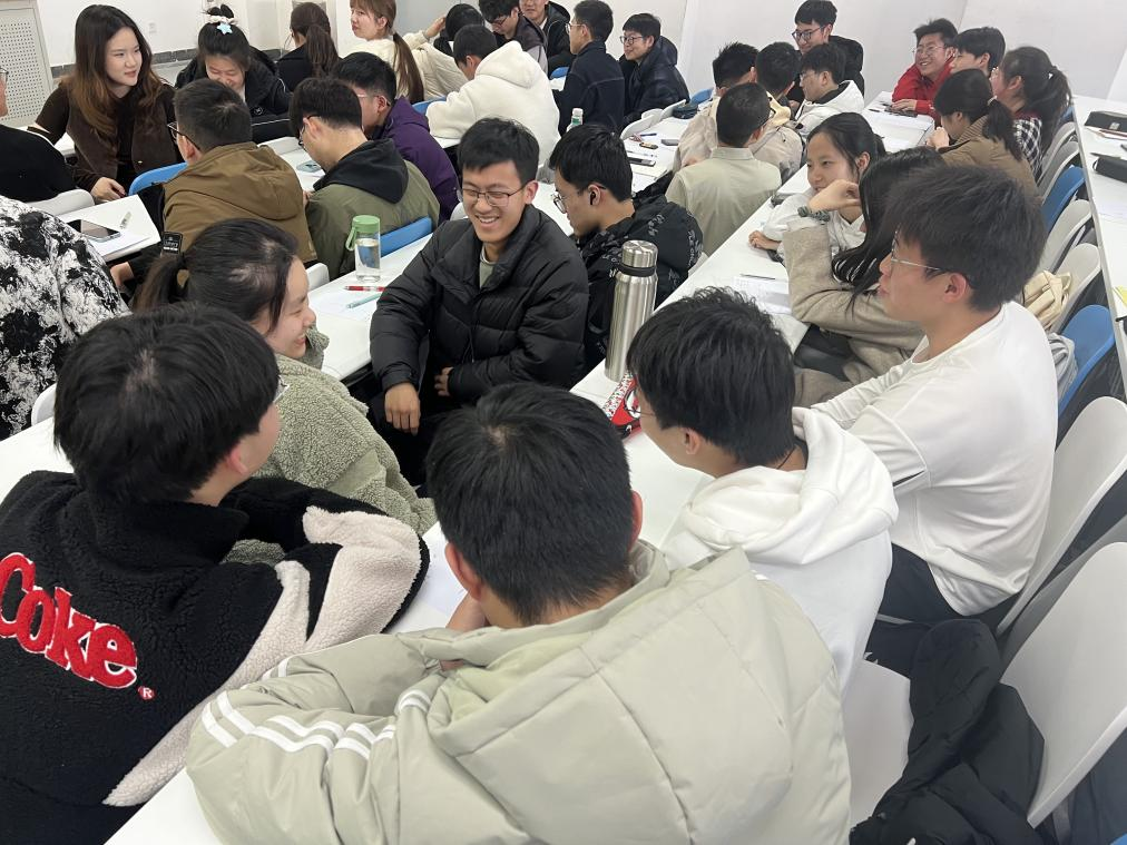 365英国上市公司