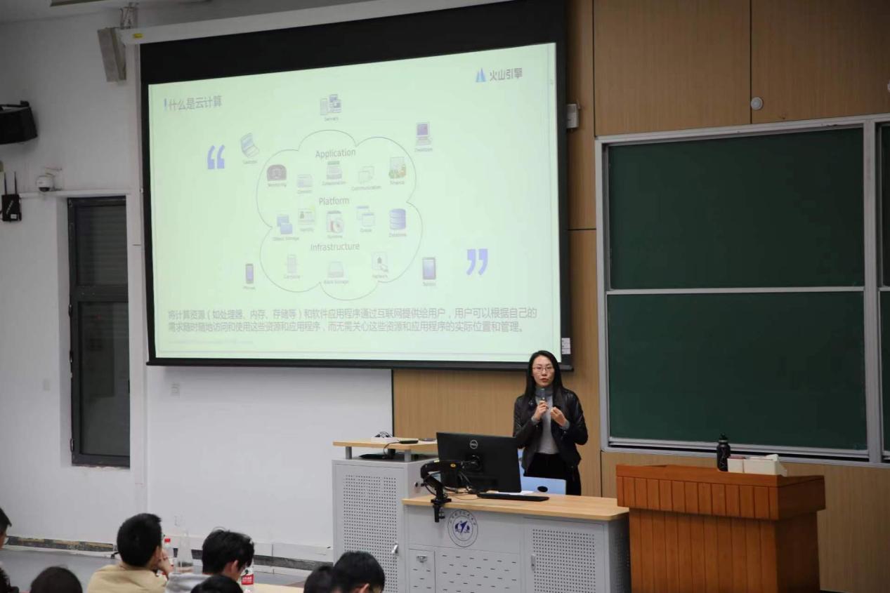 365英国上市公司