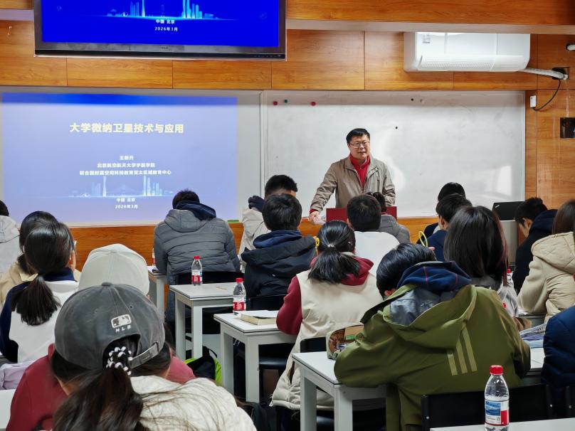 365英国上市公司