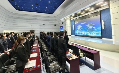 365英国上市公司