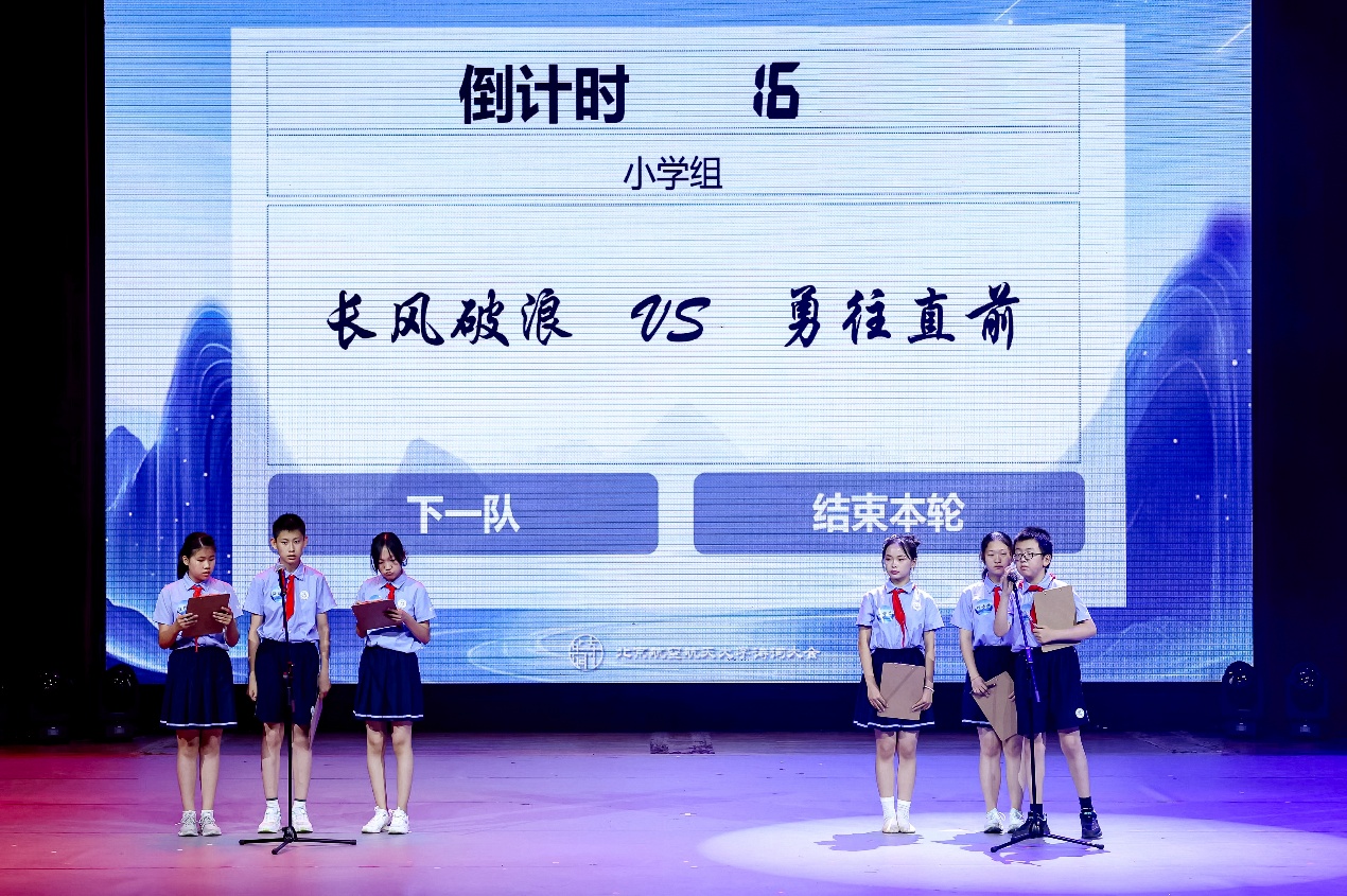 365英国上市公司