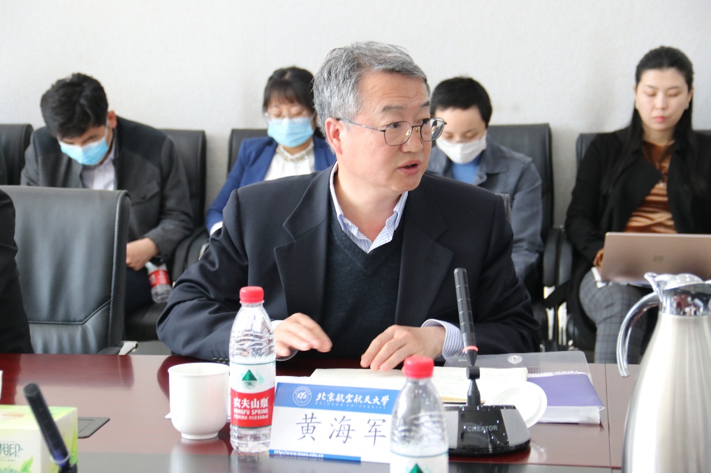 365英国上市公司