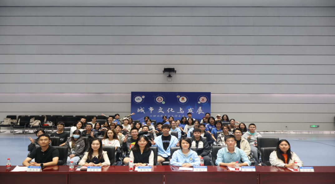 365英国上市公司