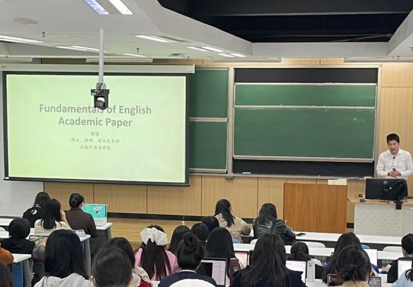 365英国上市公司